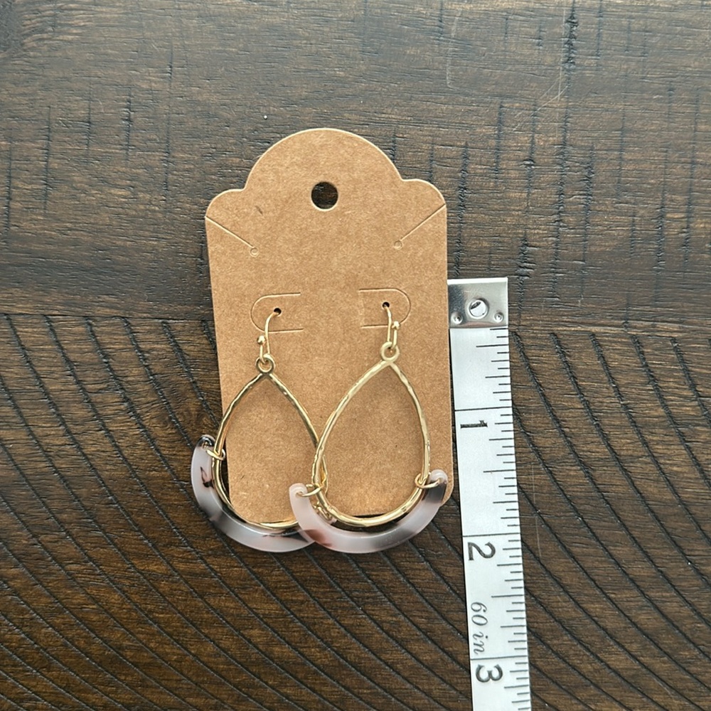 Gold Tortoise Dangle Earrings - Picture 4 of 4